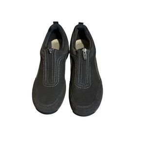 Easy Spirit Women's Cave8 size 10W sneakers